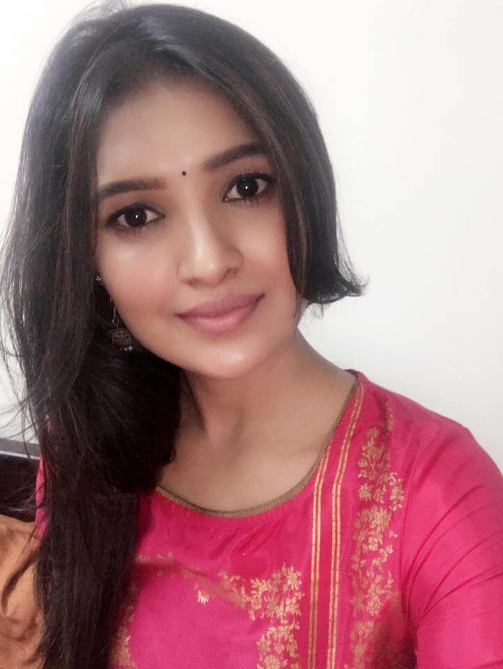 Vani Bhojan Wiki, Biography, Serial, Model, Images and More - TamilCiniNews