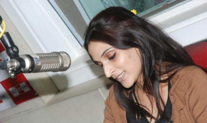 Aishwarya R Dhanush Wiki, Biography, Age, Images - News Bugz