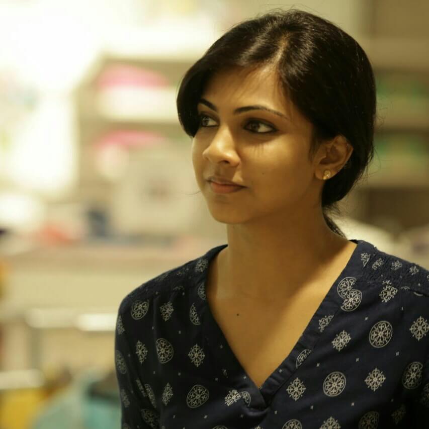 Madonna Sebastian Wiki, Biography, Age, Movies, Images - News Bugz