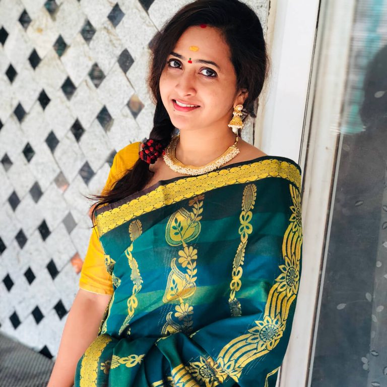 Anchor Lasya Wiki, Biography, Age, TV Shows, Images - News Bugz