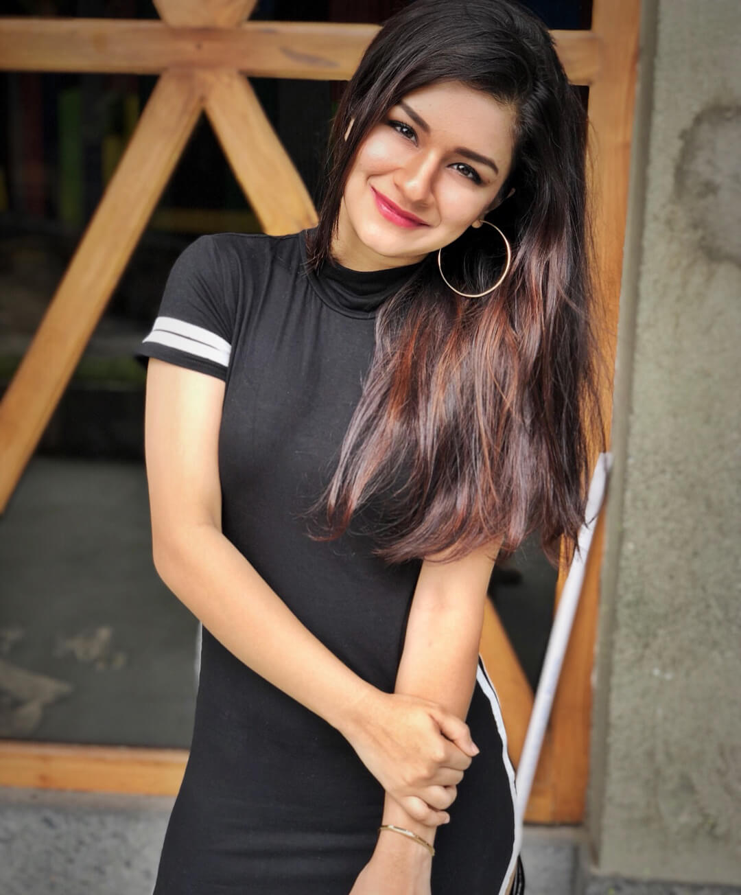 Avneet Kaur Images 12 - News Bugz