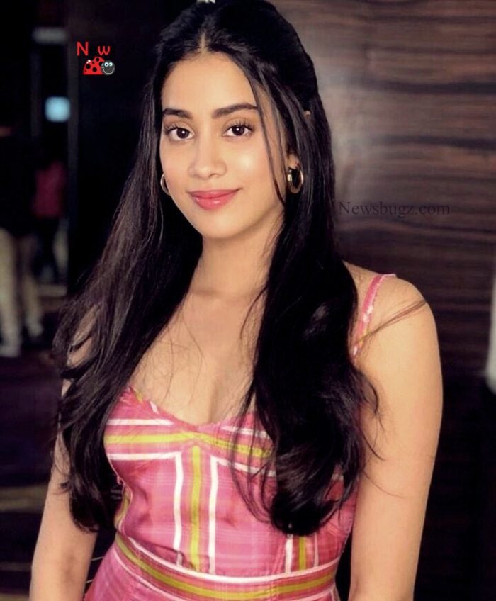 Jhanvi Kapoor Images, HD Photos, Wallpapers, Latest 