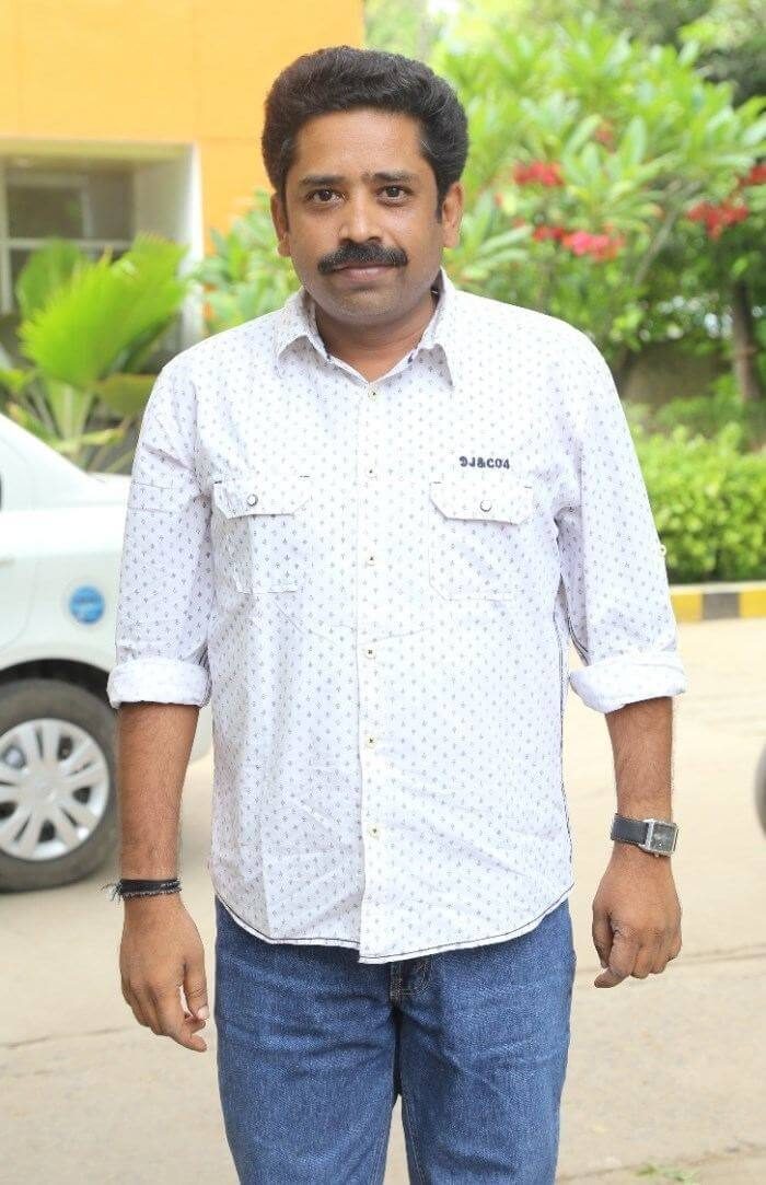 Seenu Ramasamy Wiki, Biography, Age, Movies, Family, images - News Bugz