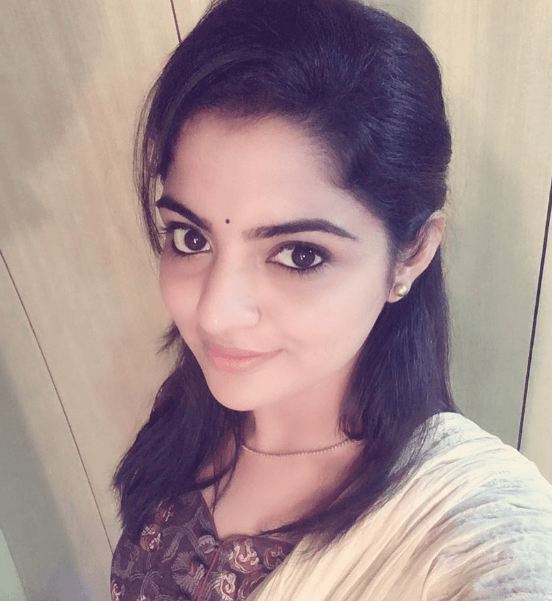 Nikhila Vimal Wiki, Biography, Age, Movies, Family, Images - News Bugz