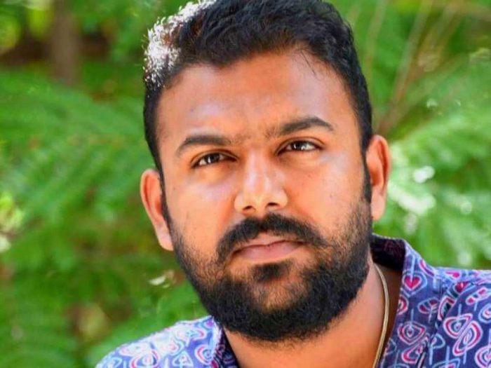 Tharun Bhascker Dhaassyam Wiki, Biography, Age, Movies, Images - News Bugz