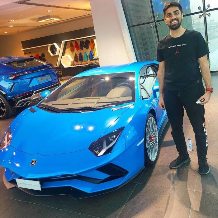 Mo Vlogs (YouTuber) Wiki, Biography, Age, Family, Videos, Images & More ...