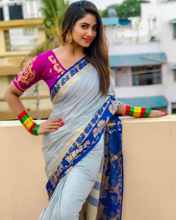 Shivani Narayanan Images