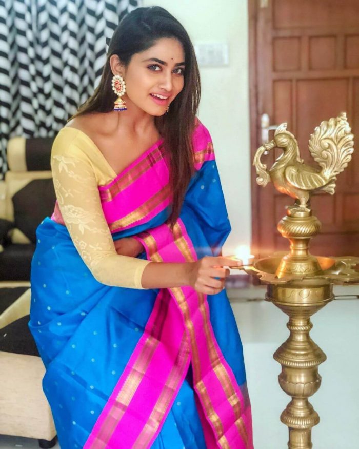 Shivani Narayanan Images