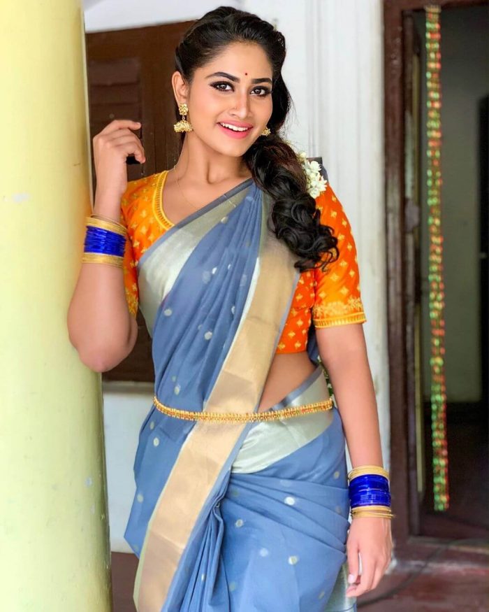 Shivani Narayanan Images