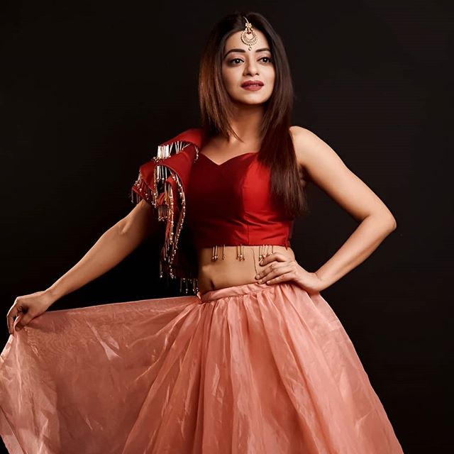 Swati Aggarwal Biography, Wiki, Age, Photo Gallery, Web Series - World Super Star Bio 